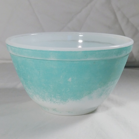 Pyrex Other - Vintage Turquoise Pyrex 401